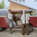 Beele, Ozuna – Frente al Mar Remix