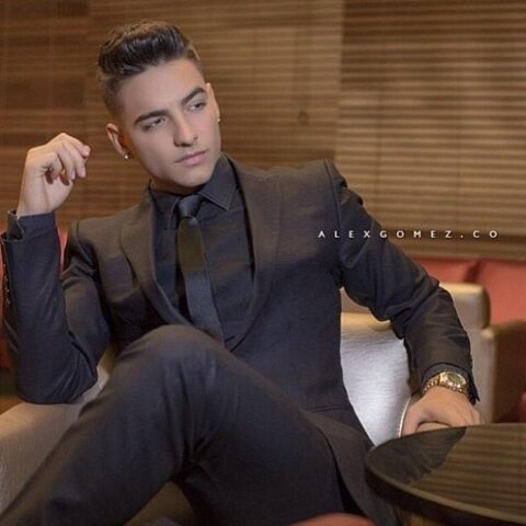 Maluma – Dos Amores