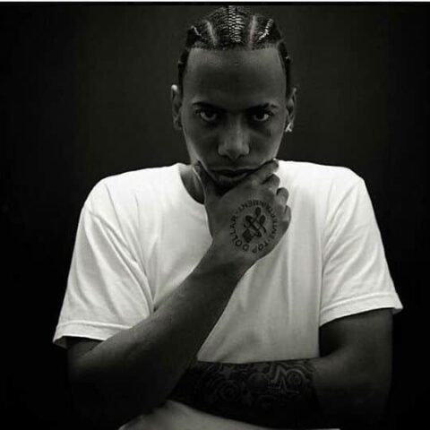 Mandrake Ft. Flow Moni – Como Se Corre La Calle